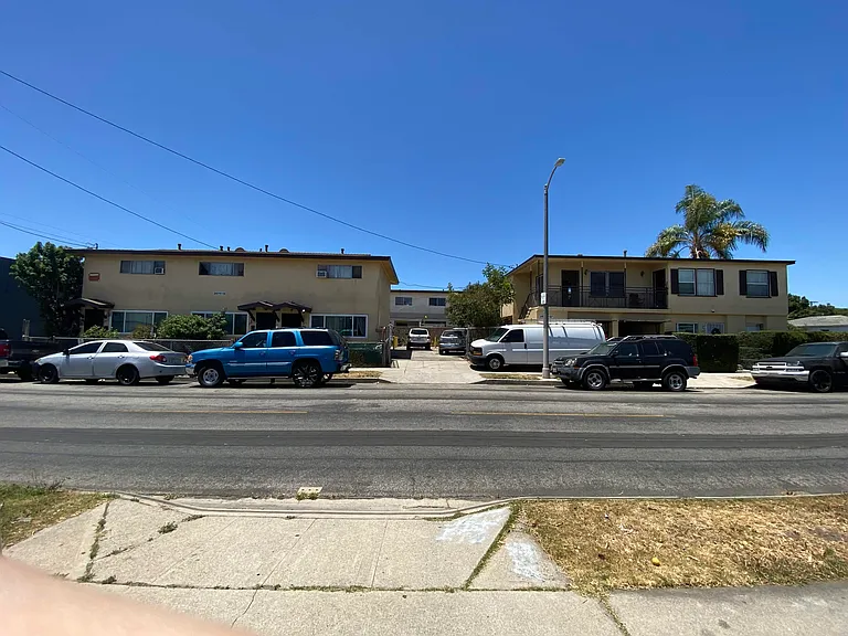 25707 President Ave #25707 — Photo 8