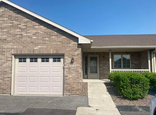 1333 Pond View Cir, De Pere, WI 54115