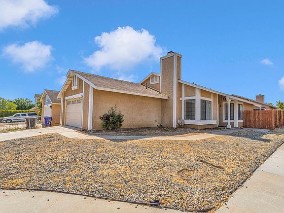 3rd image of 13741 Angeles Dr