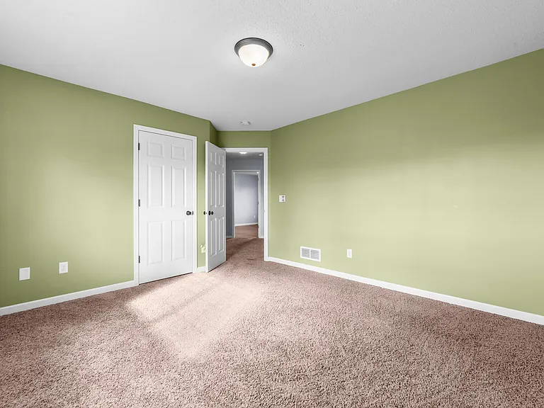 1160 Crescent View Dr NE — Photo 12