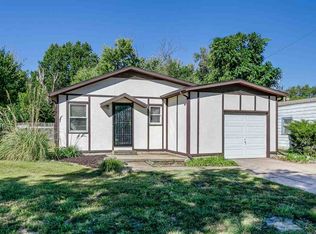 2265 S Grove St, Wichita, KS 67211