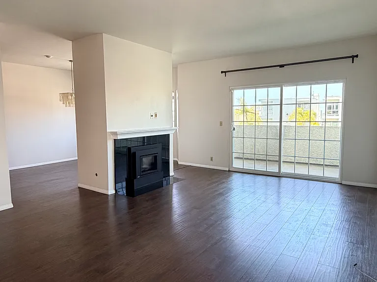 446 Monterey Blvd #G2 — Photo 8