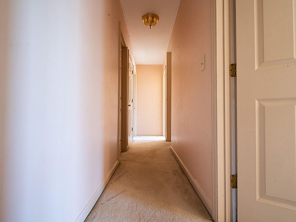 14th image of 11021 Paddock Dr