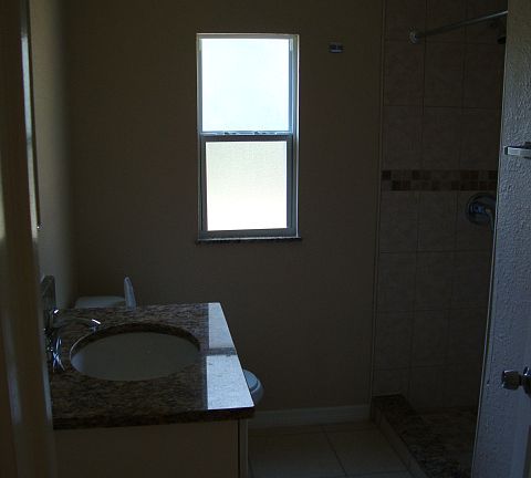 3rd image of 306 W Sligh Ave