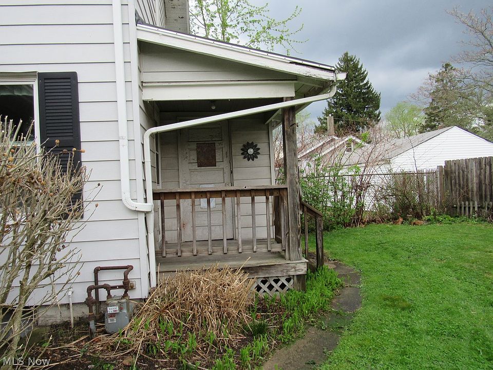 2nd image of 1200 Murray Ave
