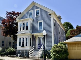 215 Maxfield St, New Bedford, MA 02740