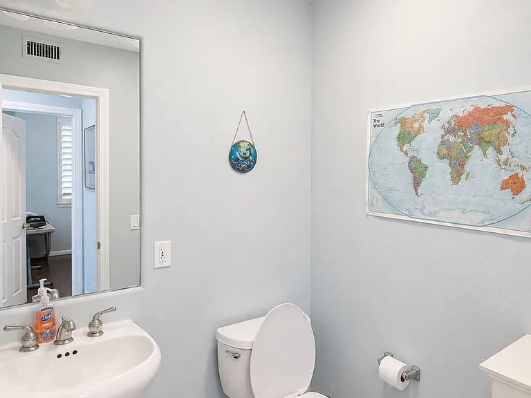 3574 Torrey View Ct — Photo 25
