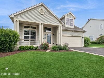 197 S Springside Dr, Round Lake, IL, 60073