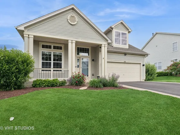 197 S Springside Dr, Round Lake, IL 60073