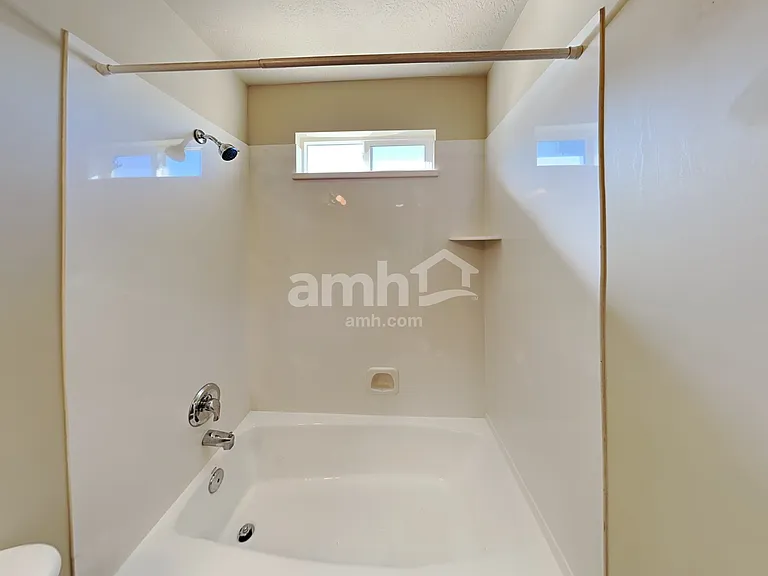 816 N Crimson Ln — Photo 13
