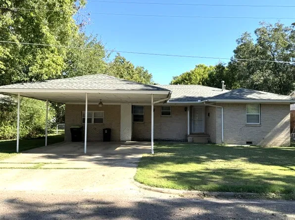 503 S Moody Dr, Wynnewood, OK 73098