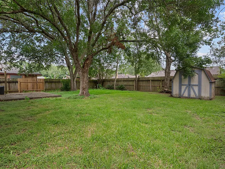 2819 Sugar Wood Dr — Photo 21