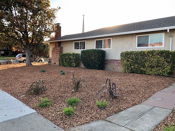 3rd image of 19315 Sorenson Ave APT 3