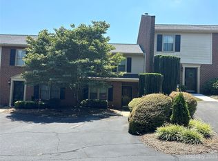 811 21st Ave NE #811, Hickory, NC 28601