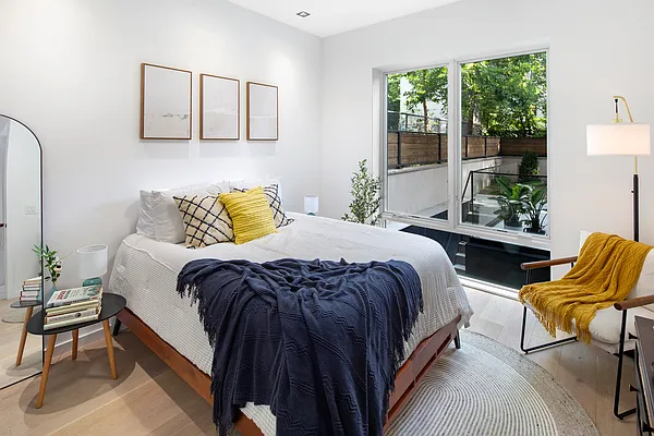 Sold by Corcoran | media 15