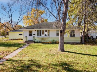 8774 Hale Ave S, Cottage Grove, MN 55016