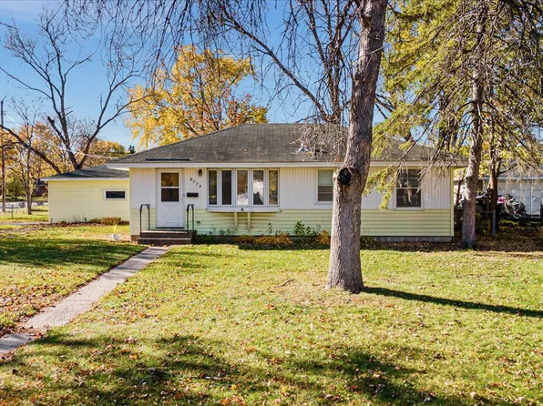8774 Hale Ave S, Cottage Grove, MN 55016