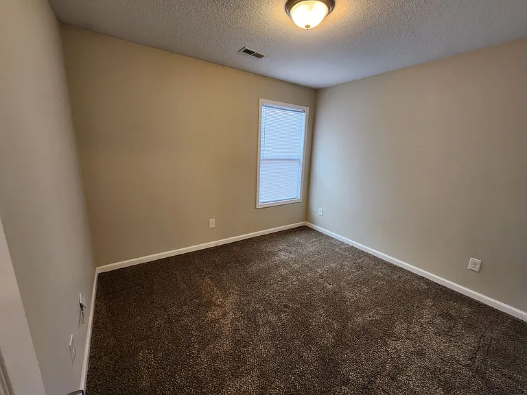 3003 NE Walnut Grove Rd — Photo 22