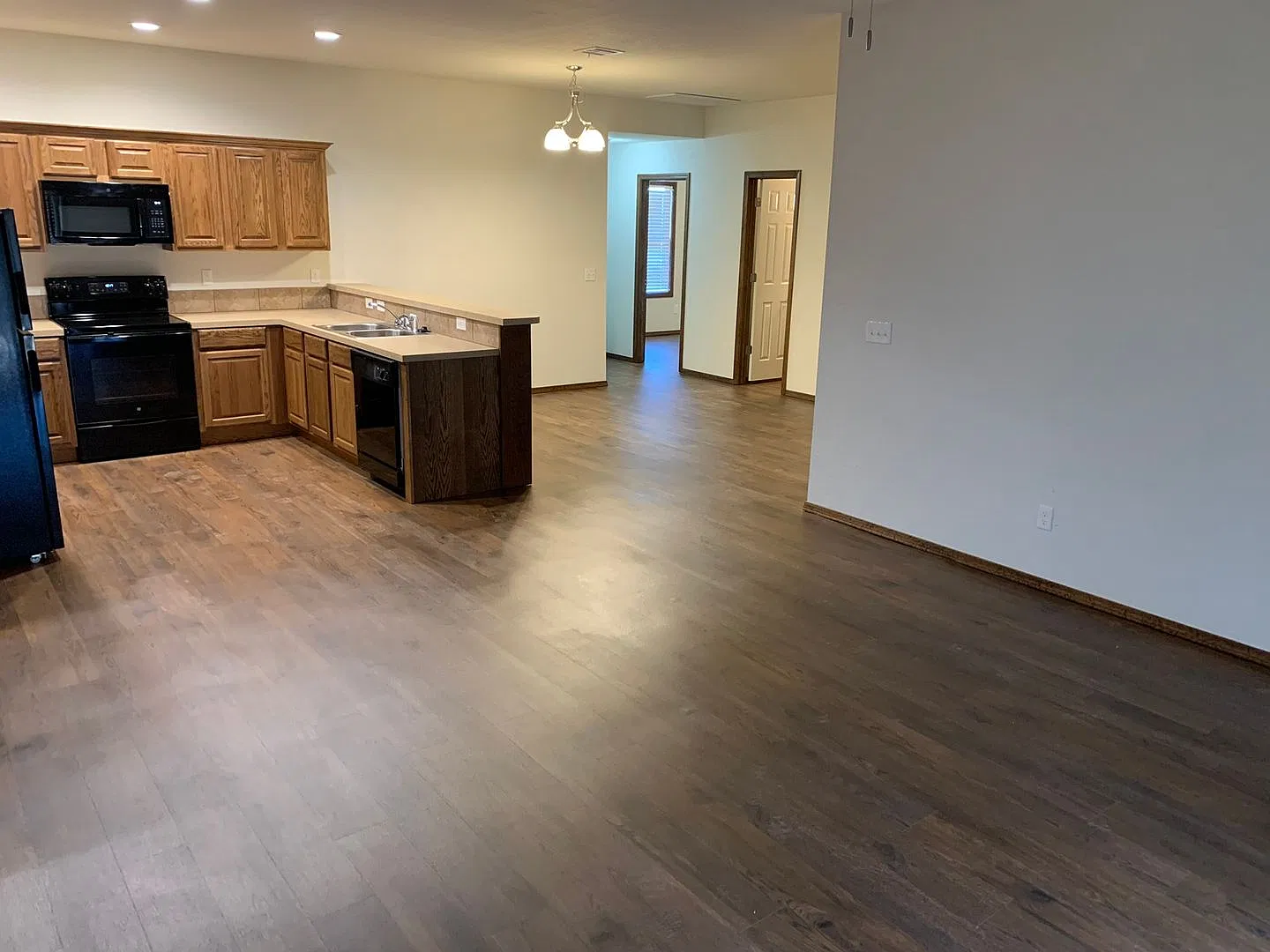 54.1 - 1716 W. 24th Ave - Teal Ridge — Photo 2