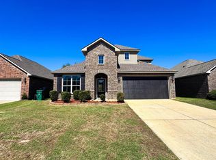 10631 Dodger Dr, Denham Springs, LA 70726