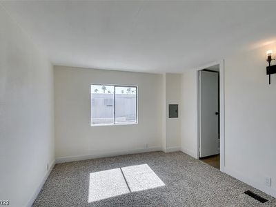 3658 Death Valley Dr, Las Vegas, NV, 89122