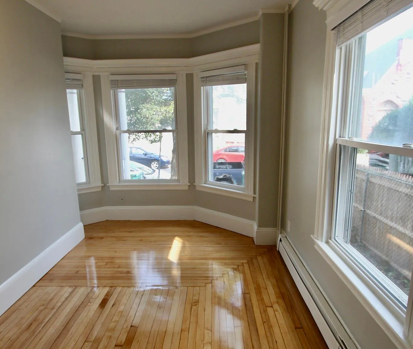 55 Estes St — Photo 2