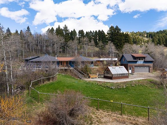 3rd image of 1759 Moffit Gulch Rd