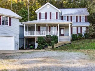 3232 Leatherwood Rd, Williamsport, TN 38487