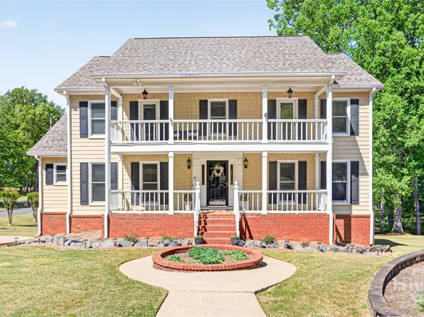 1545 Summer Hollow Trail, Lawrenceville, GA 30043