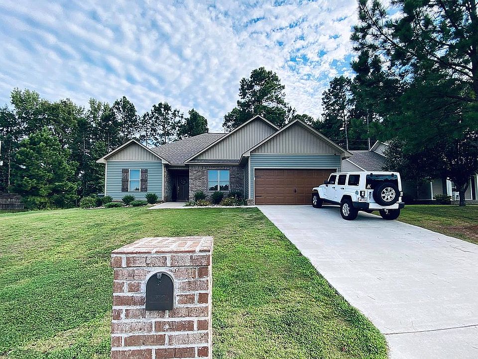 1st image of 43 Horton Hills Dr