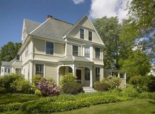 37 Garfield St, Watertown, MA 02472