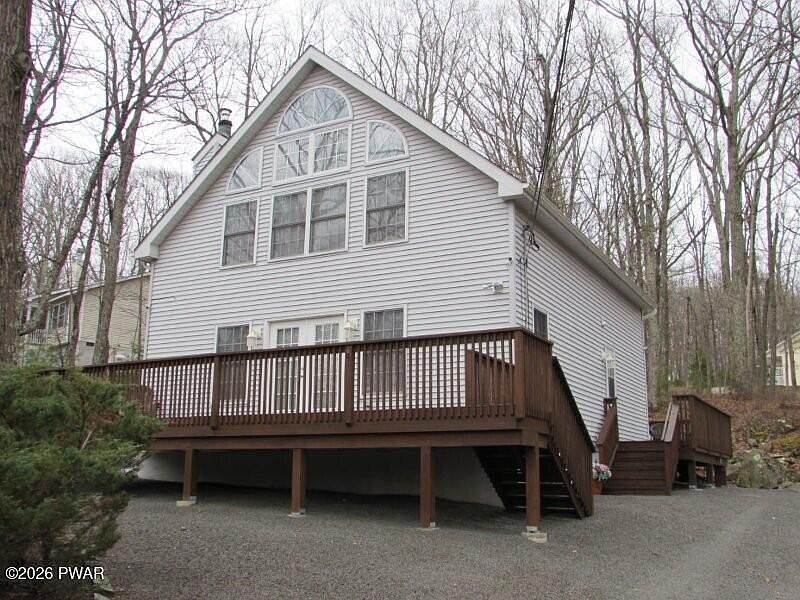 1st image of 121 Canterbrook Dr