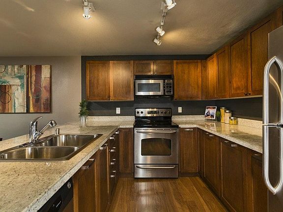 Open kitchen