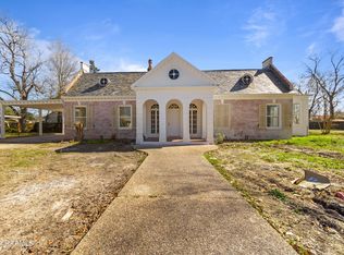 202 N Parkerson St, Rayne, LA 70578