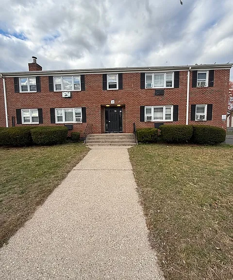 14 Sisson St #BASEMENT — Photo 1