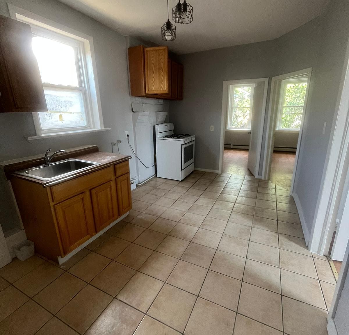 331 E Jersey St 2B, Elizabethport, NJ 07206 Zillow