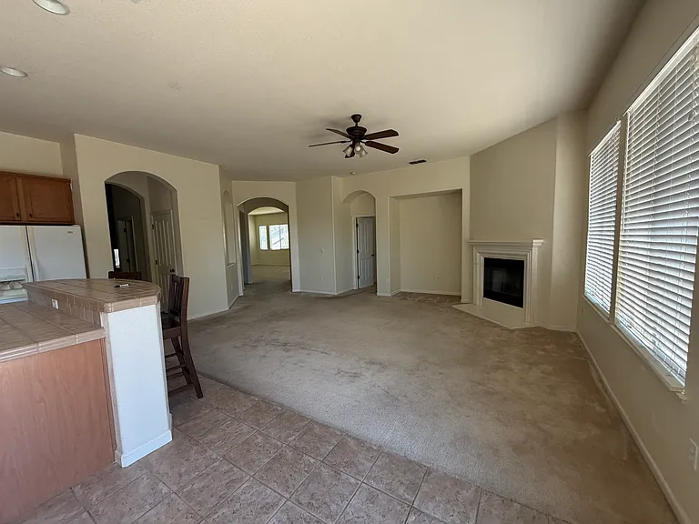 4080 Arenzano Way — Photo 16