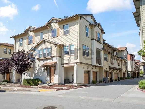 2070 Vincenzo Walkway, San Jose, CA 95133