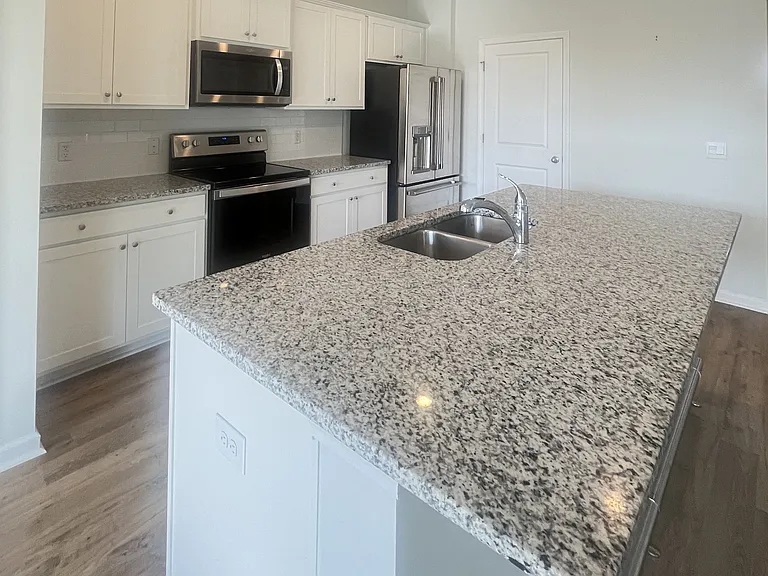 105 Coopers Rise — Photo 12