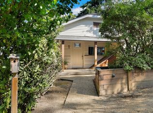 6310 SW 35th Ave, Portland, OR 97221