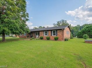 1789 Hugh Miller Rd, Lexington, NC 27292