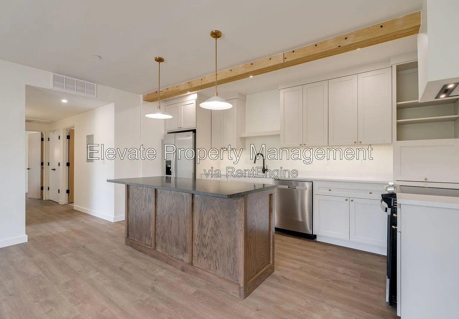 2 bed, 2.0 bath, 850 sqft, $1,995 — Photo 1