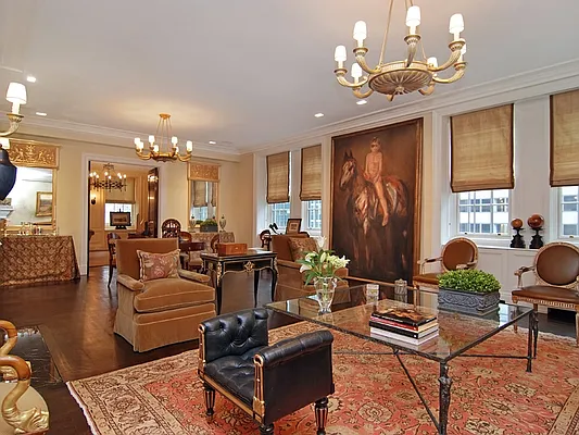Sold by Sotheby's International Realty | media 3