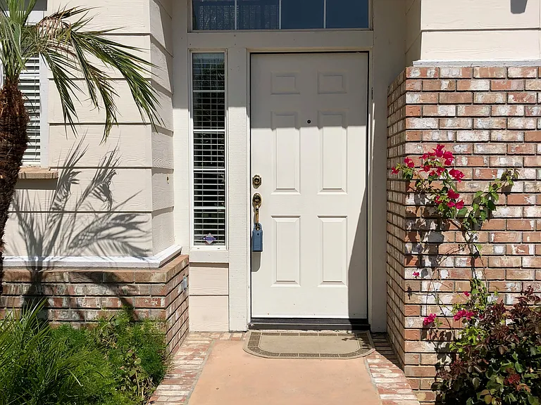 5505 Verona Ct — Photo 2