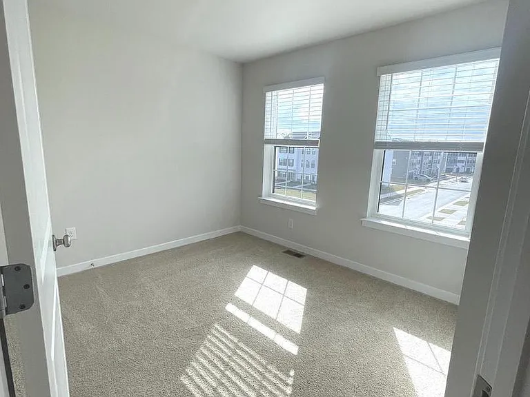 280 Soft Rush Ln — Photo 16