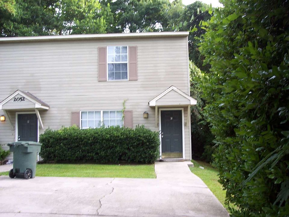 1st image of 805 E Georgia St