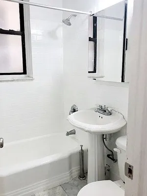 Rented by City Connections Realty | media 24