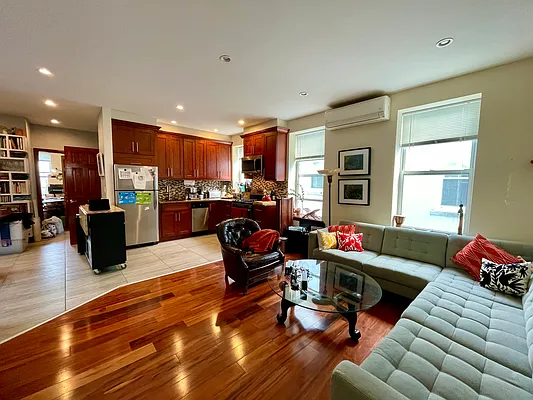 Rented by Spire Group | media 1