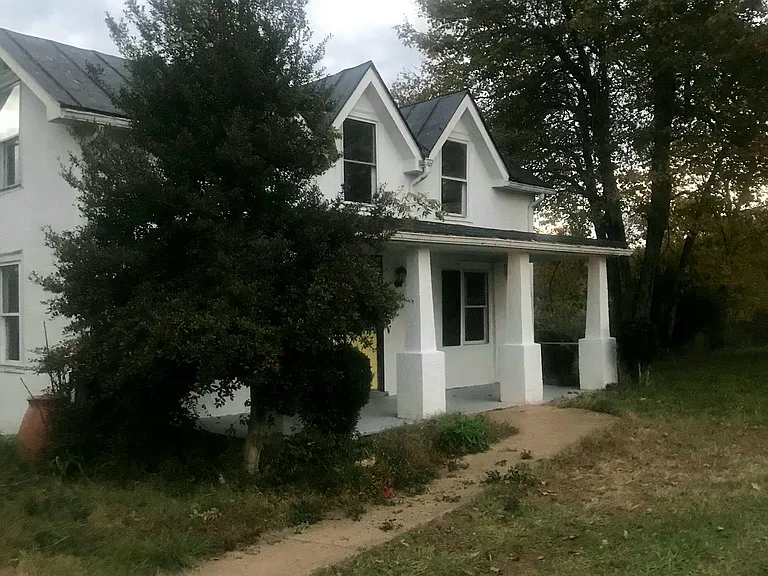 270 Grass Ct #MAIN — Photo 4
