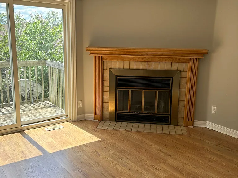 30 McDermot Ct #45 — Photo 7